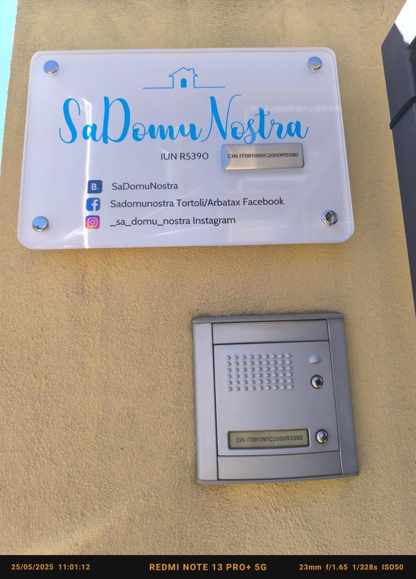 Sadomunostra Apartment Tortoli Bagian luar foto